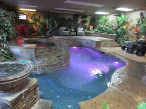 OUR SHOWROOM - Laguna Pools & Spa
